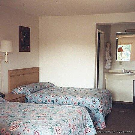 Port Lodge Motel Pulaski Екстериор снимка