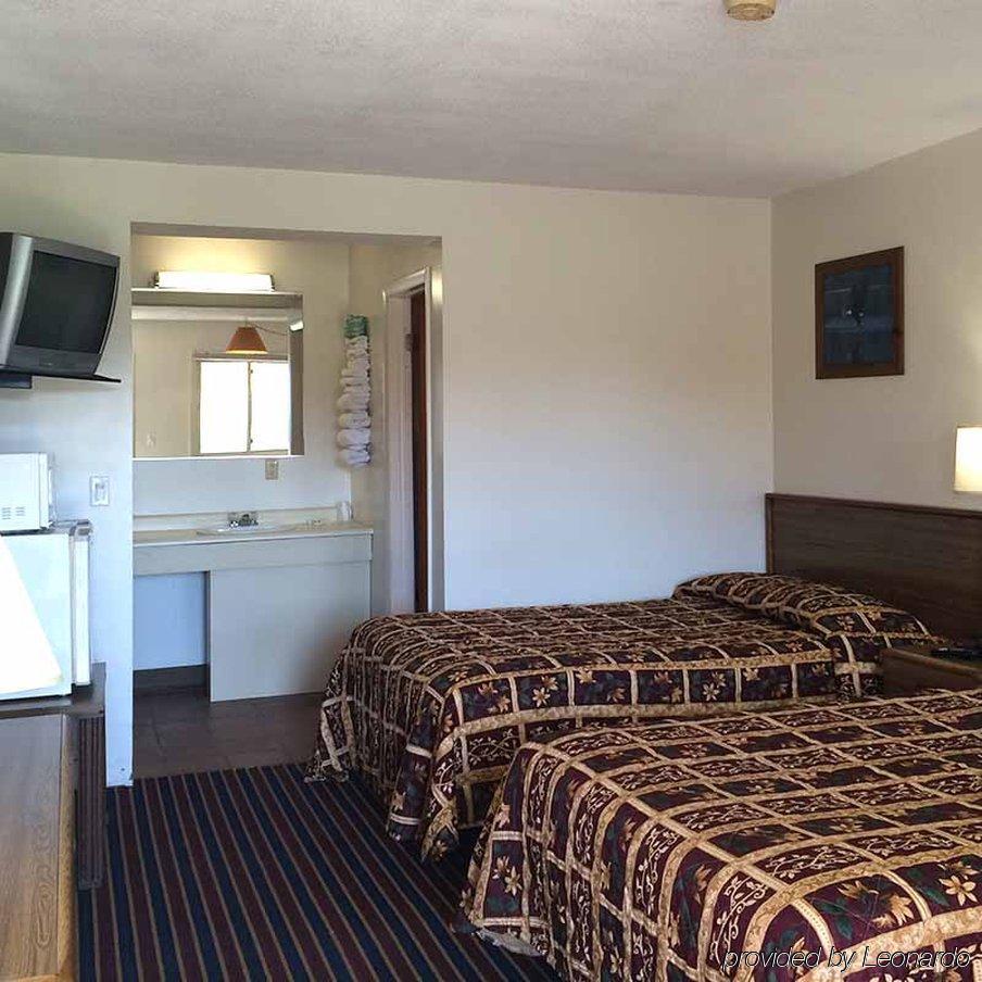 Port Lodge Motel Pulaski Екстериор снимка
