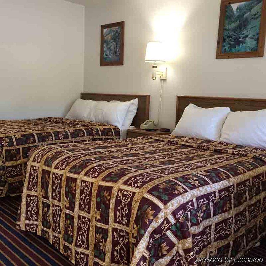 Port Lodge Motel Pulaski Екстериор снимка