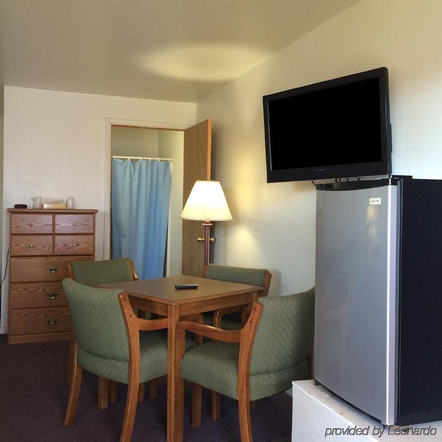 Port Lodge Motel Pulaski Екстериор снимка