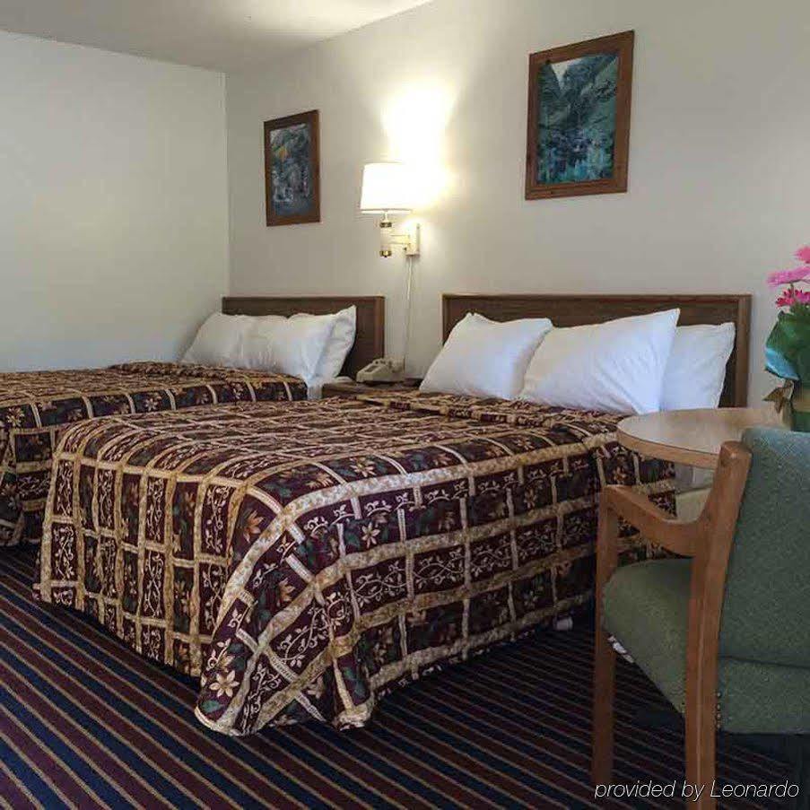 Port Lodge Motel Pulaski Екстериор снимка