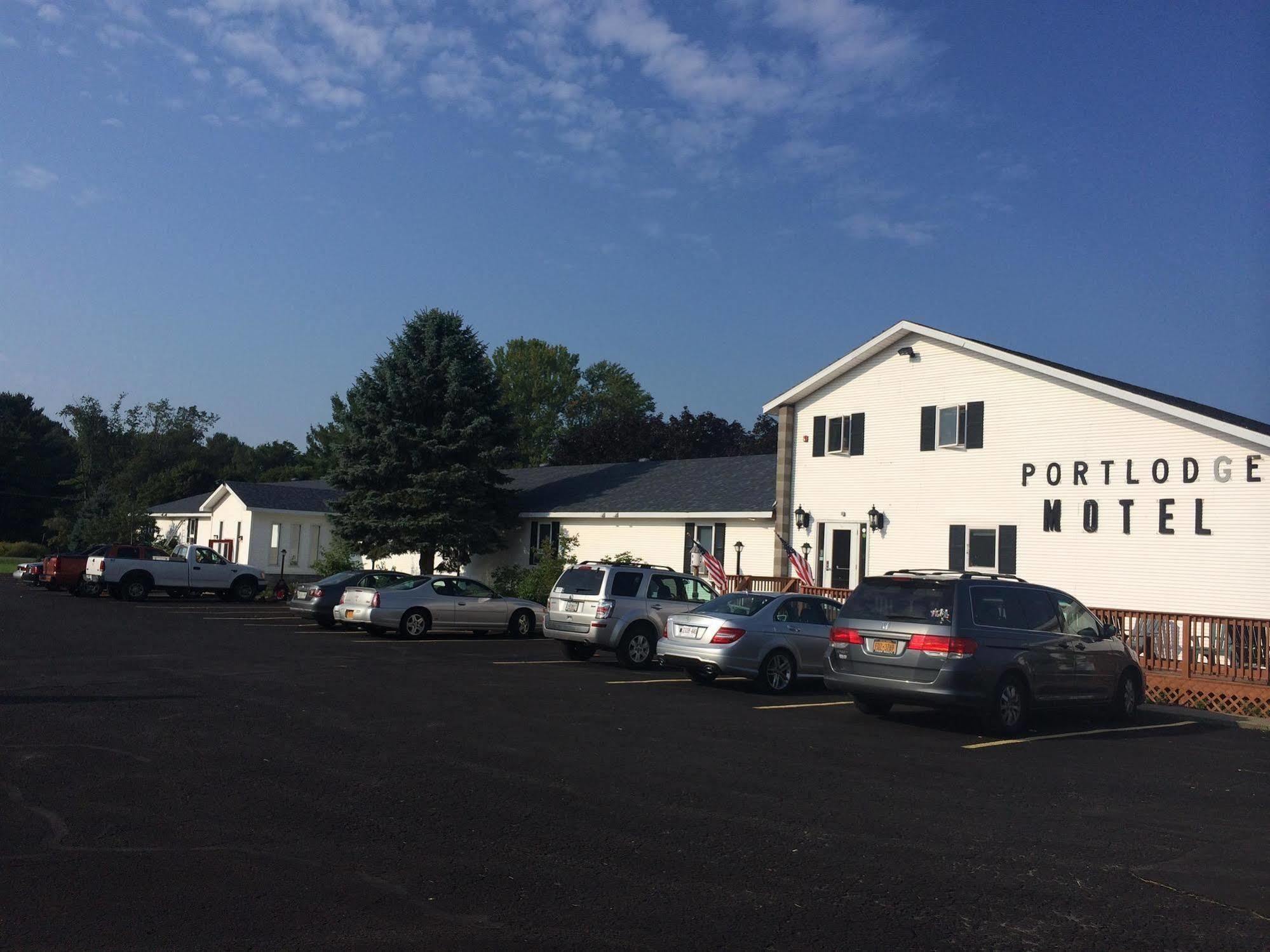 Port Lodge Motel Pulaski Екстериор снимка